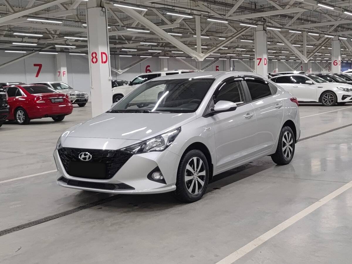 Solaris HS 2024 года с пробегом. Посмотреть фото