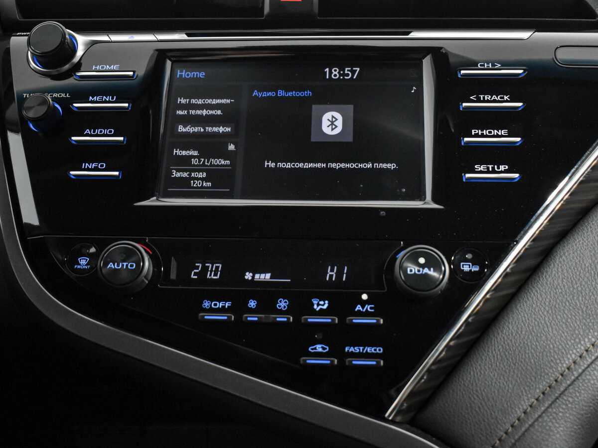 Toyota Camry 2020 года с пробегом. Фото: #14