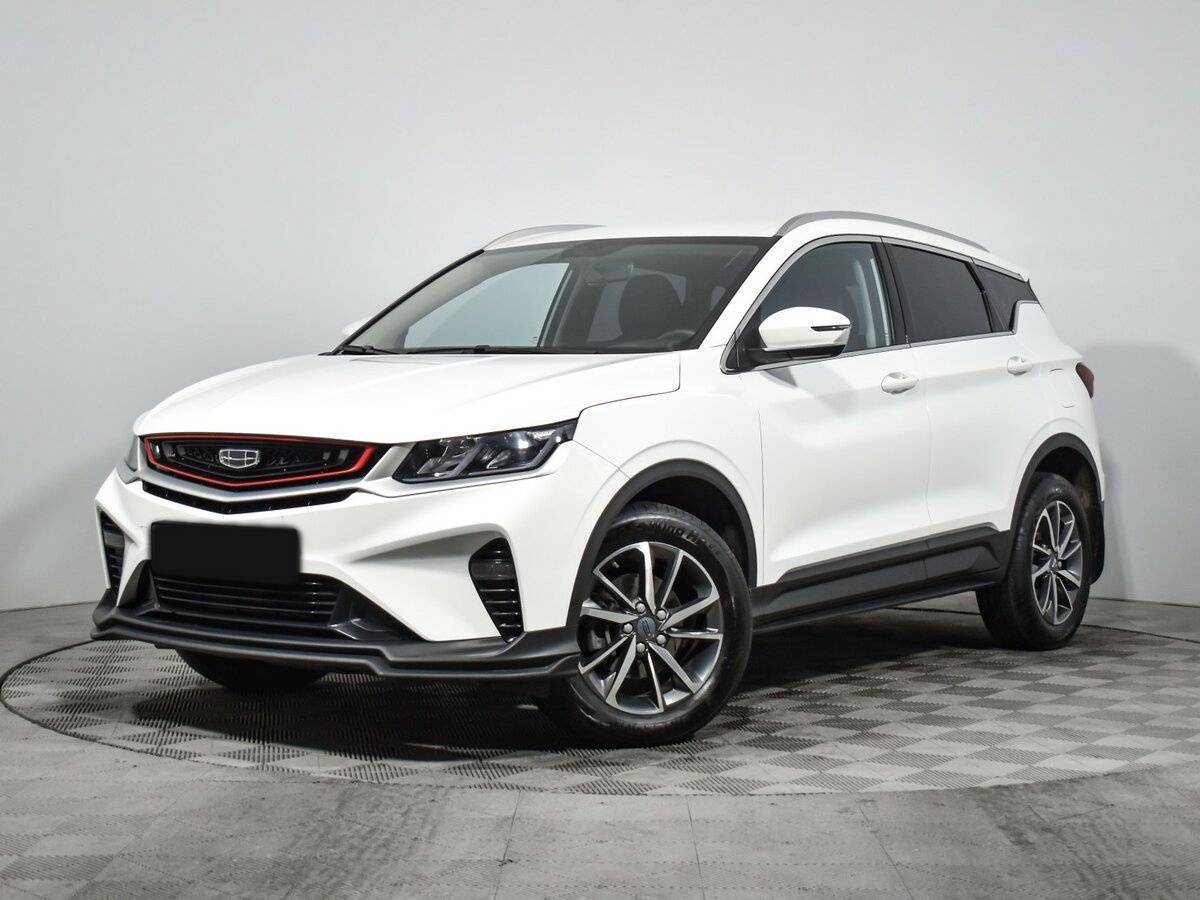 Geely Coolray 2023 года с пробегом. Посмотреть фото