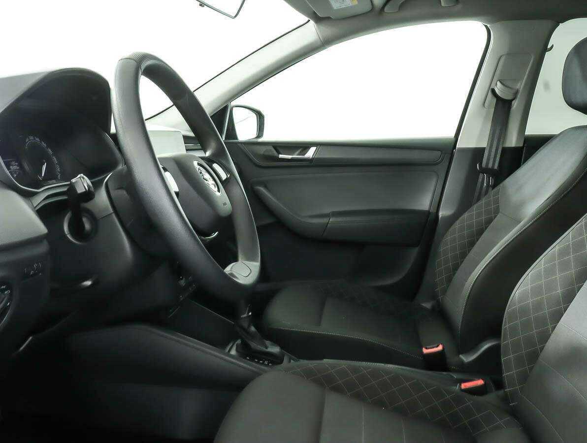 Skoda Rapid 2020 года с пробегом. Фото: #6