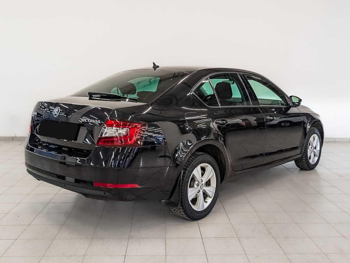 Skoda Octavia 2019 года с пробегом. Фото: #4