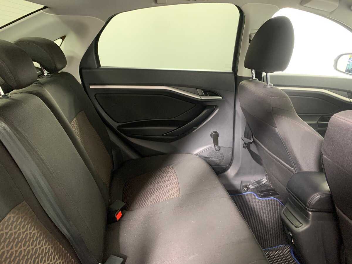 Lada (ВАЗ) Vesta 2019 года с пробегом. Фото: #17