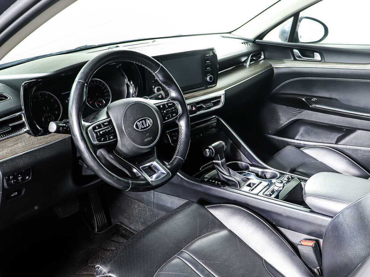 Kia K5 2020 года с пробегом. Фото: #12