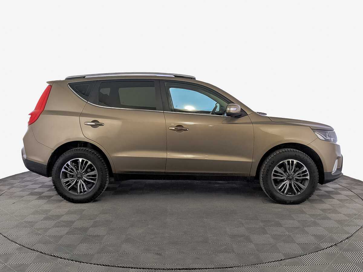 Geely Emgrand X7 2019 года с пробегом. Фото: #3