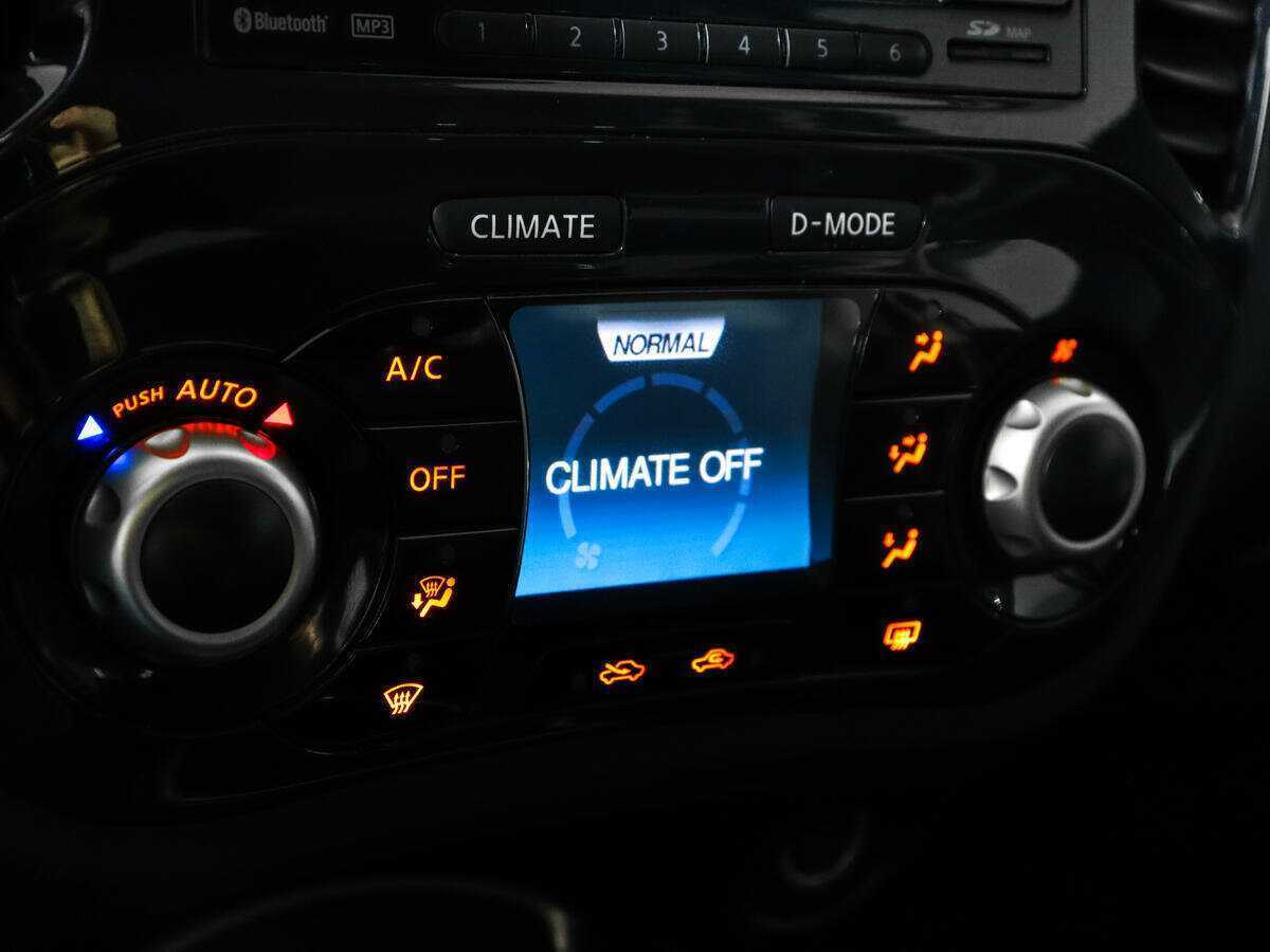 Nissan Juke 2012 года с пробегом. Фото: #13