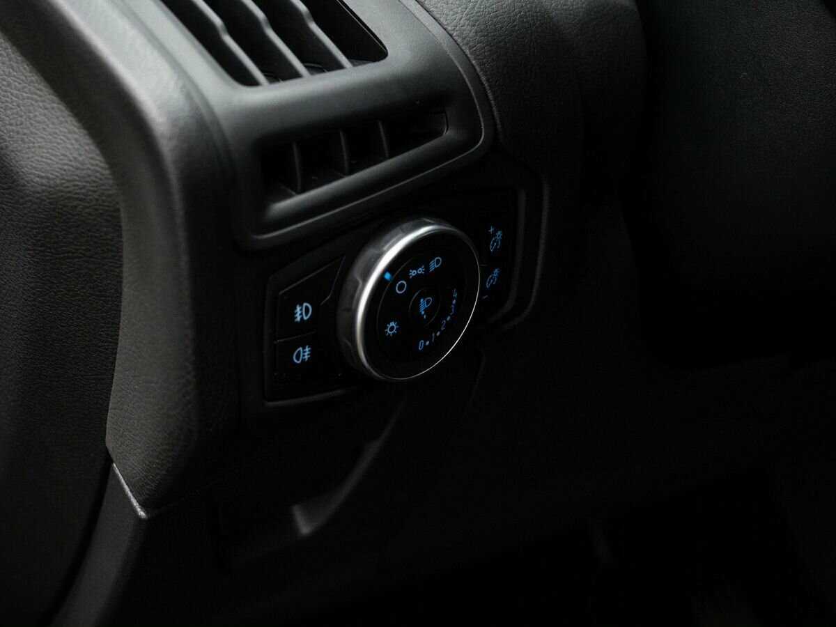 Ford Focus 2017 года с пробегом. Фото: #15