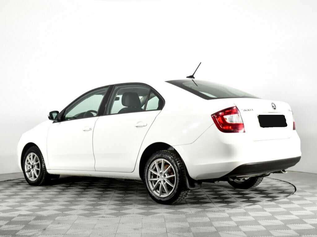 Skoda Rapid 2018 года с пробегом. Фото: #6