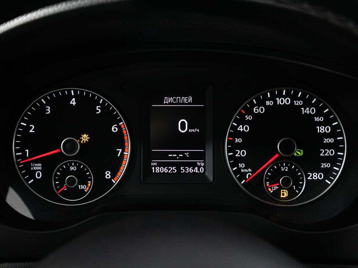 Volkswagen Jetta 2012 года с пробегом. Фото: #11