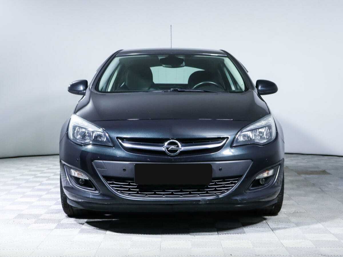 Opel Astra 2014 года с пробегом. Фото: #1
