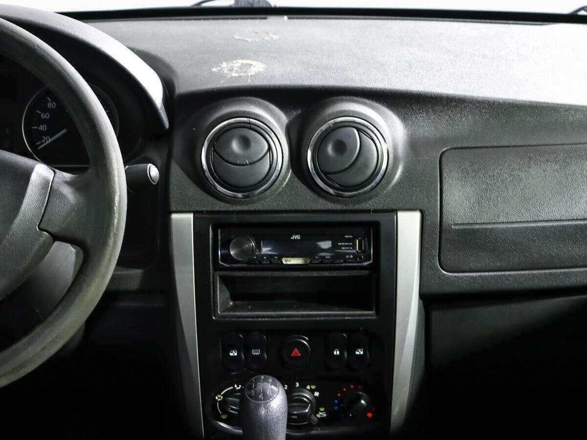 Nissan Almera 2018 года с пробегом. Фото: #10