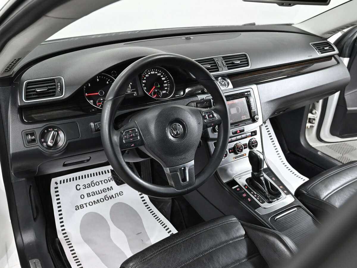 Volkswagen Passat CC 2012 года с пробегом. Фото: #7