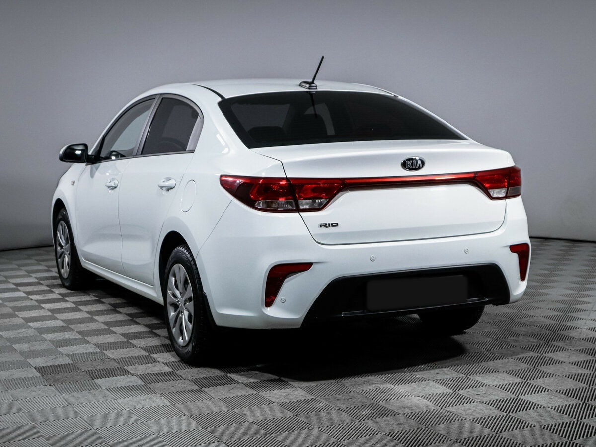 Kia Rio 2018 года с пробегом. Фото: #5