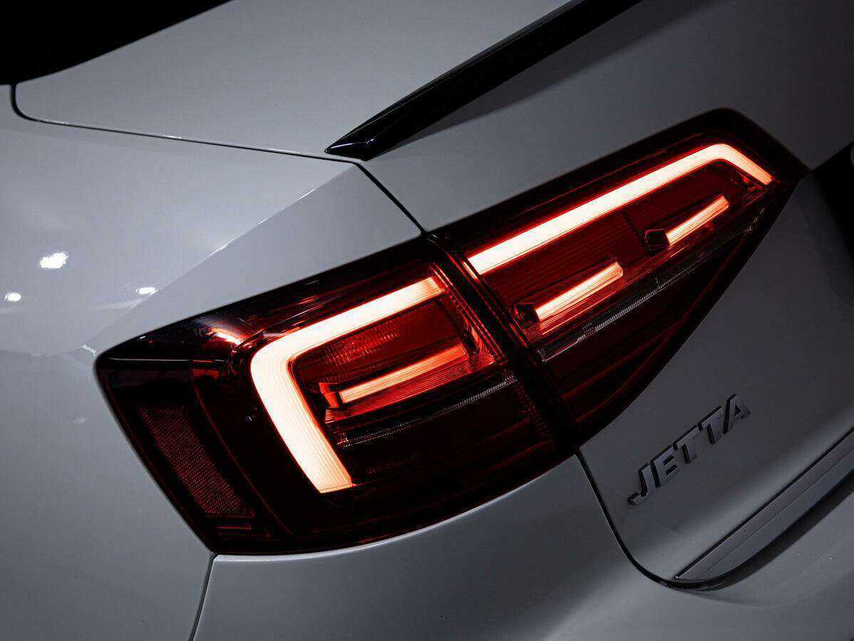 Volkswagen Jetta 2017 года с пробегом. Фото: #17