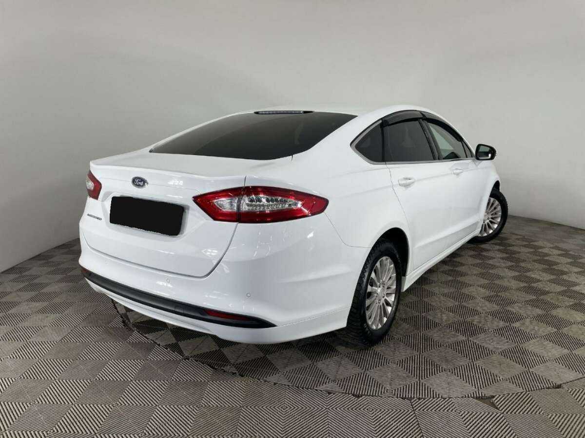 Ford Mondeo 2015 года с пробегом. Фото: #5