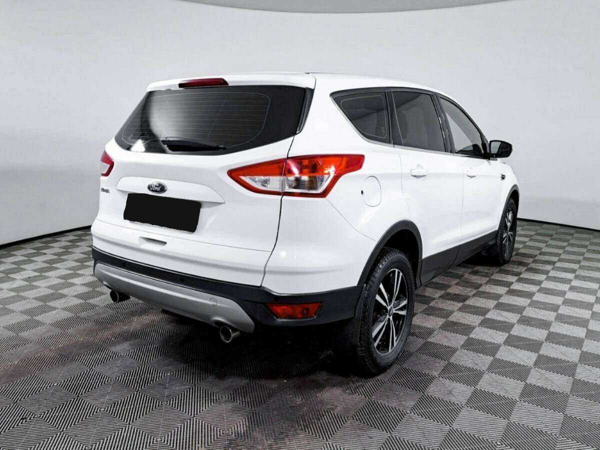 Ford Kuga 2016 года с пробегом. Фото: #4