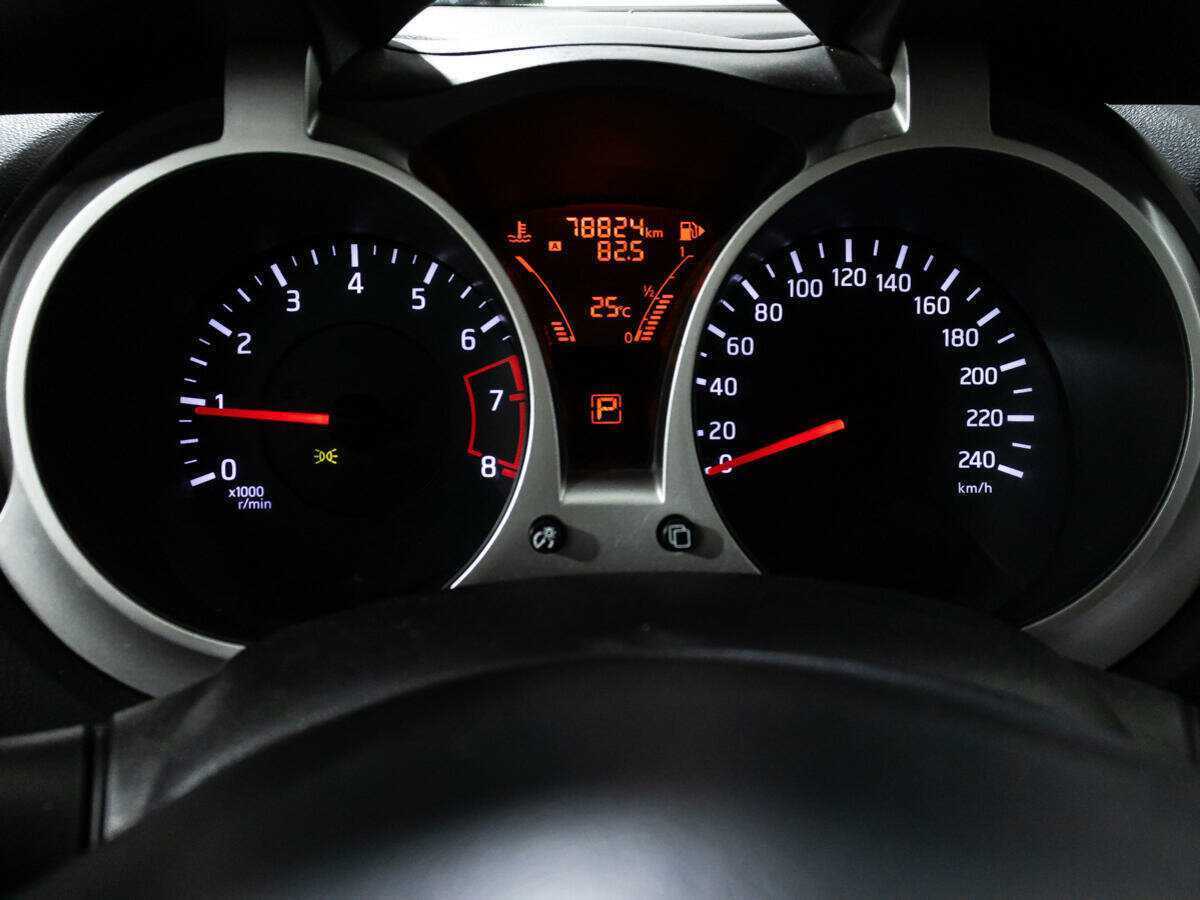 Nissan Juke 2014 года с пробегом. Фото: #11