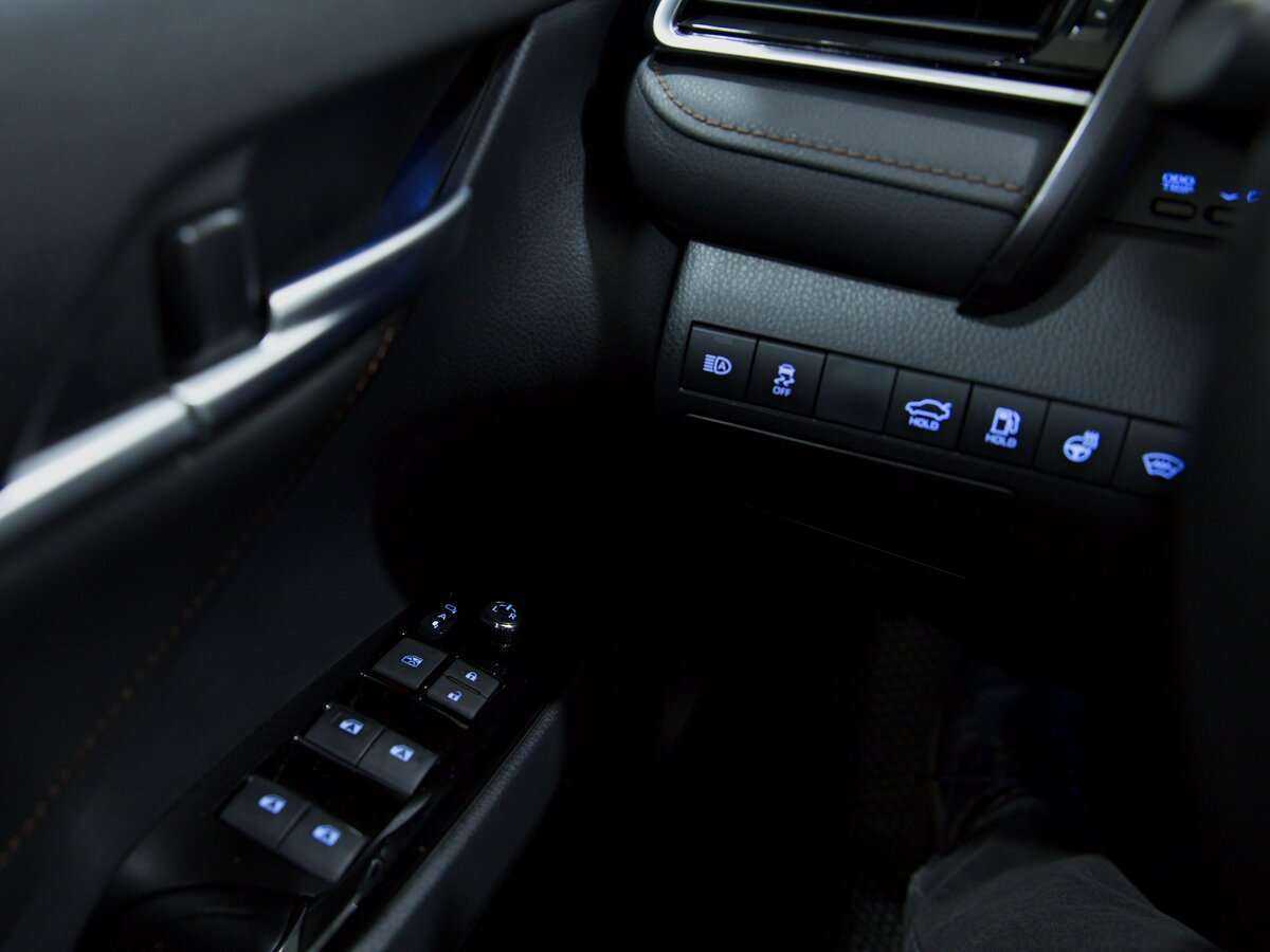 Toyota Camry 2020 года с пробегом. Фото: #10