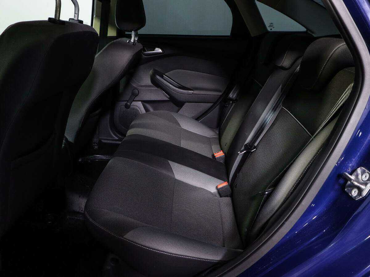 Ford Focus 2012 года с пробегом. Фото: #9