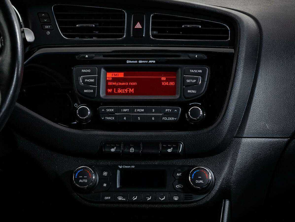 Kia Ceed 2014 года с пробегом. Фото: #13