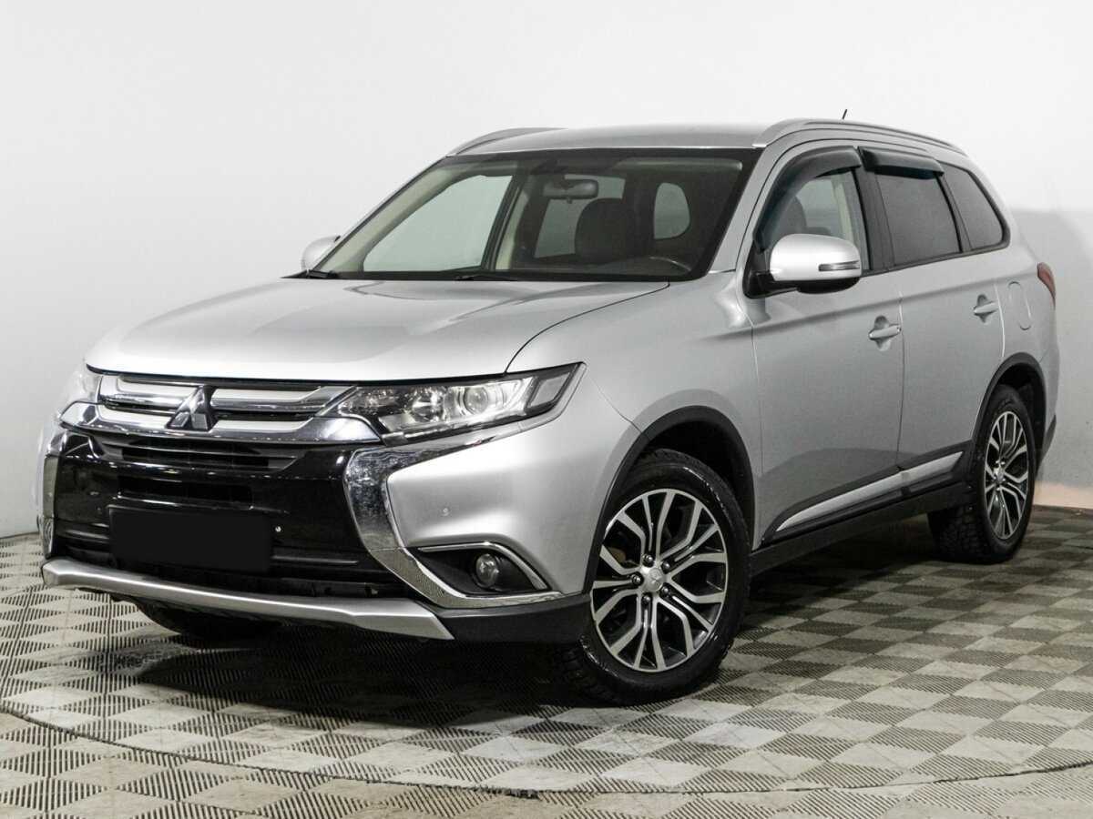 Mitsubishi Outlander 2016 года с пробегом. Фото: #0