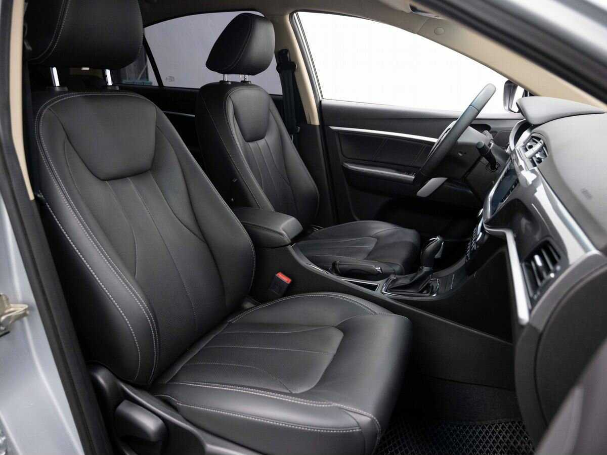 Geely Emgrand 7 2020 года с пробегом. Фото: #11