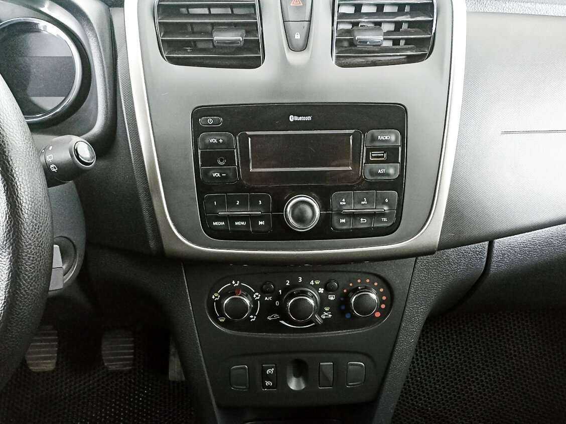 Renault Sandero 2020 года с пробегом. Фото: #12