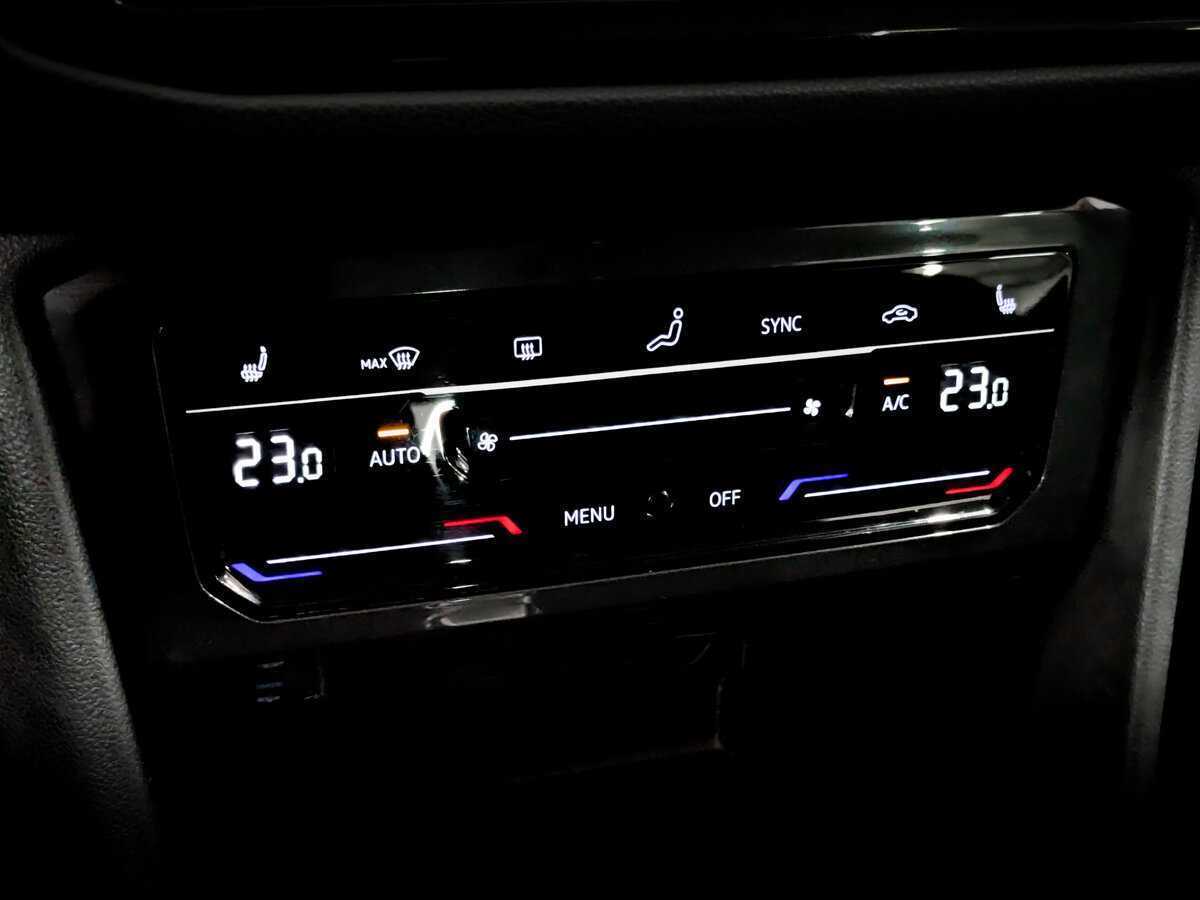 Volkswagen Tiguan 2021 года с пробегом. Фото: #23