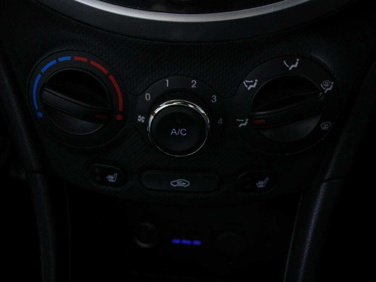 Hyundai Solaris 2012 года с пробегом. Фото: #11