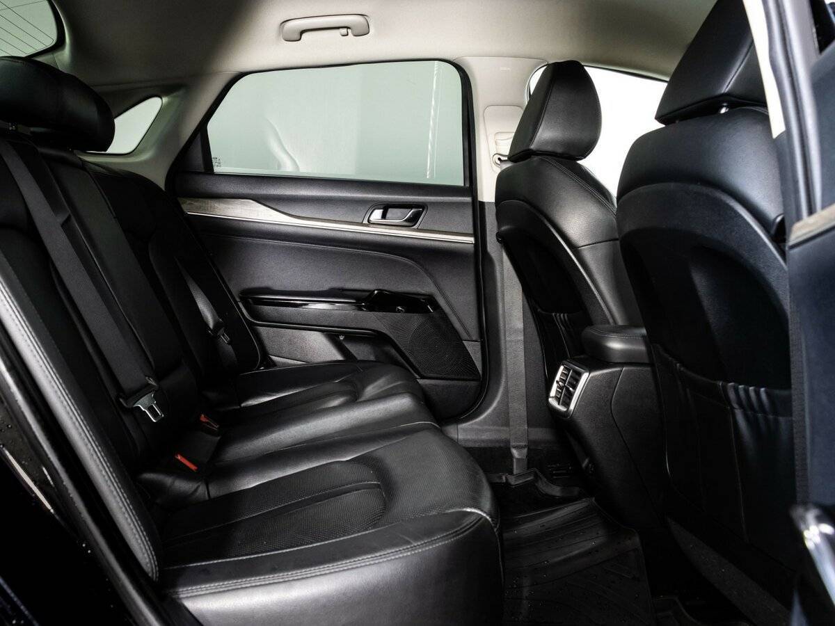 Kia K5 2020 года с пробегом. Фото: #15