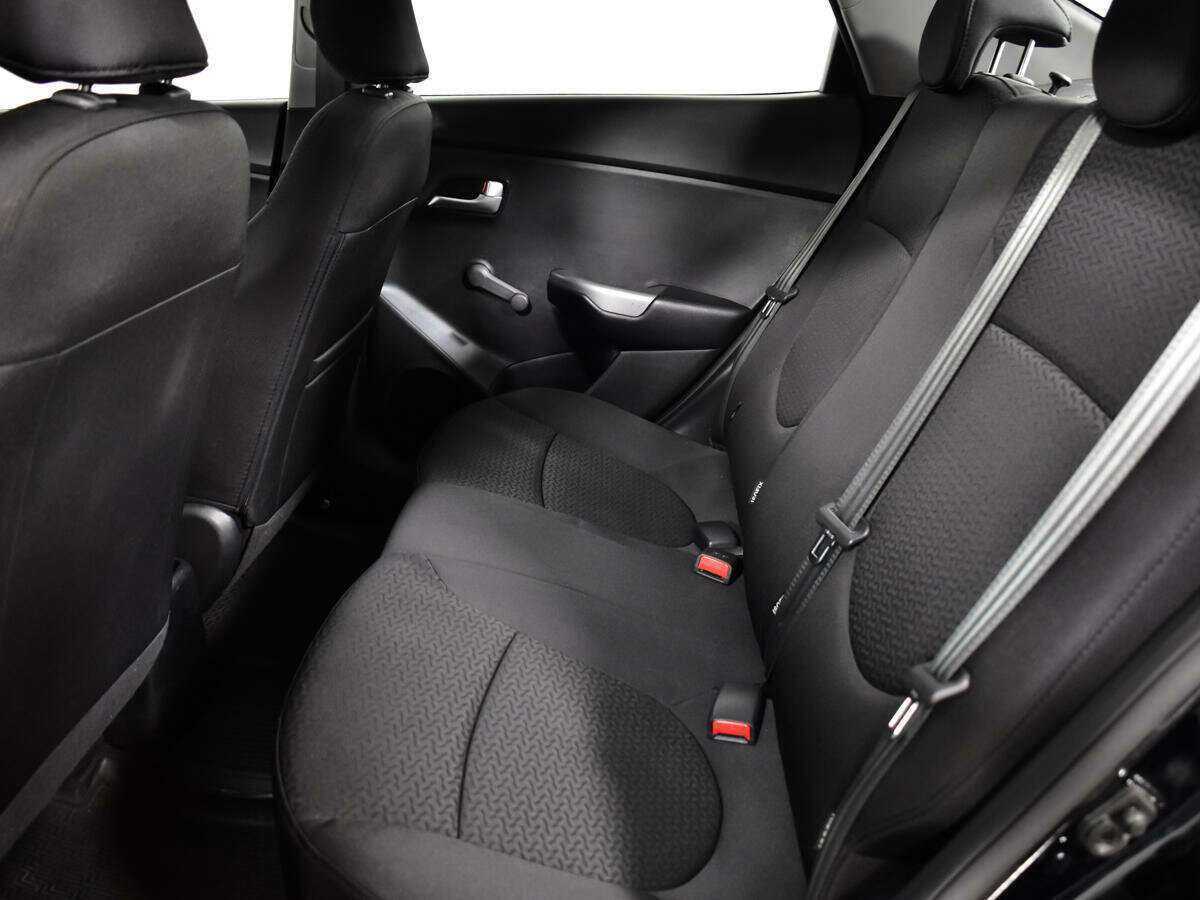 Kia Rio 2017 года с пробегом. Фото: #9