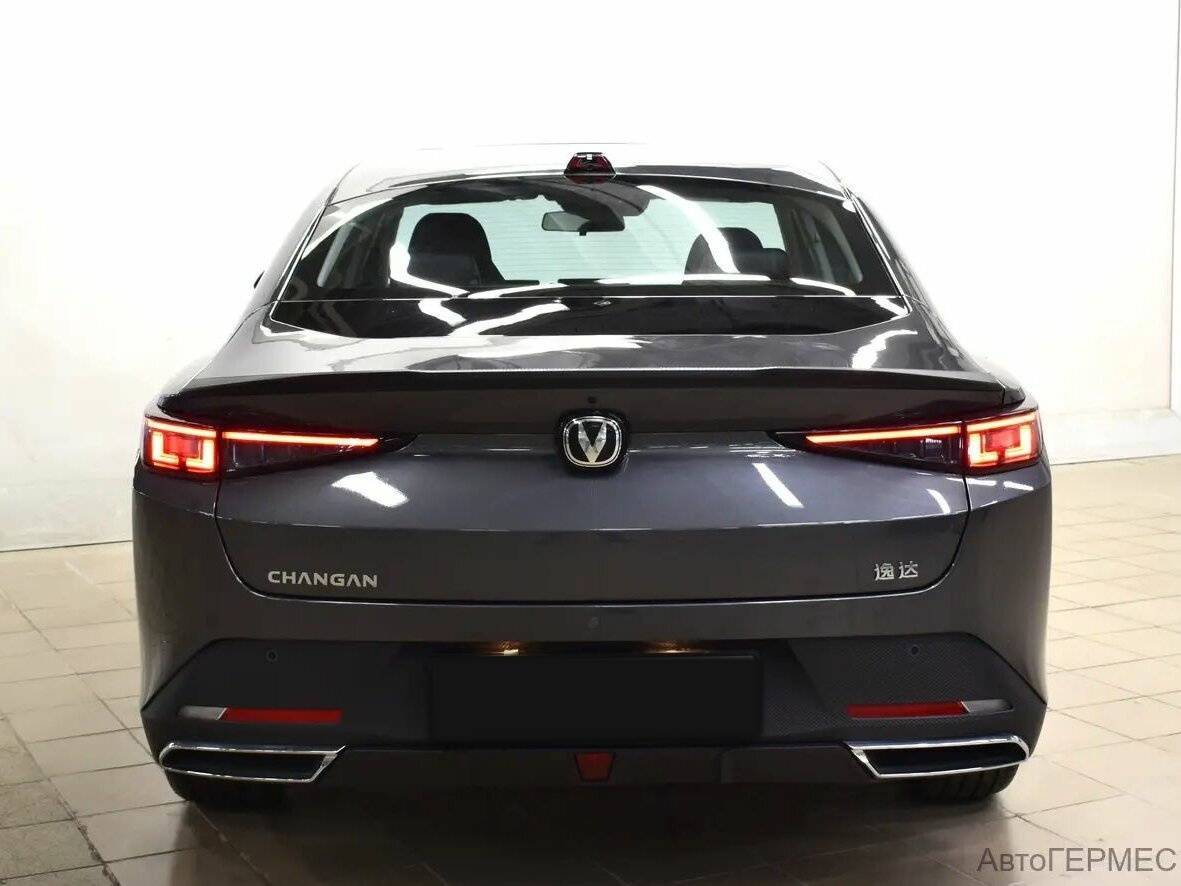 Changan Lamore 2023 года с пробегом. Фото: #2