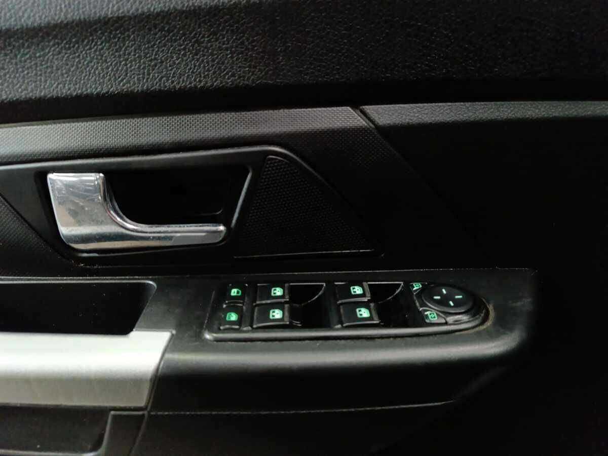 УАЗ Patriot 2017 года с пробегом. Фото: #14