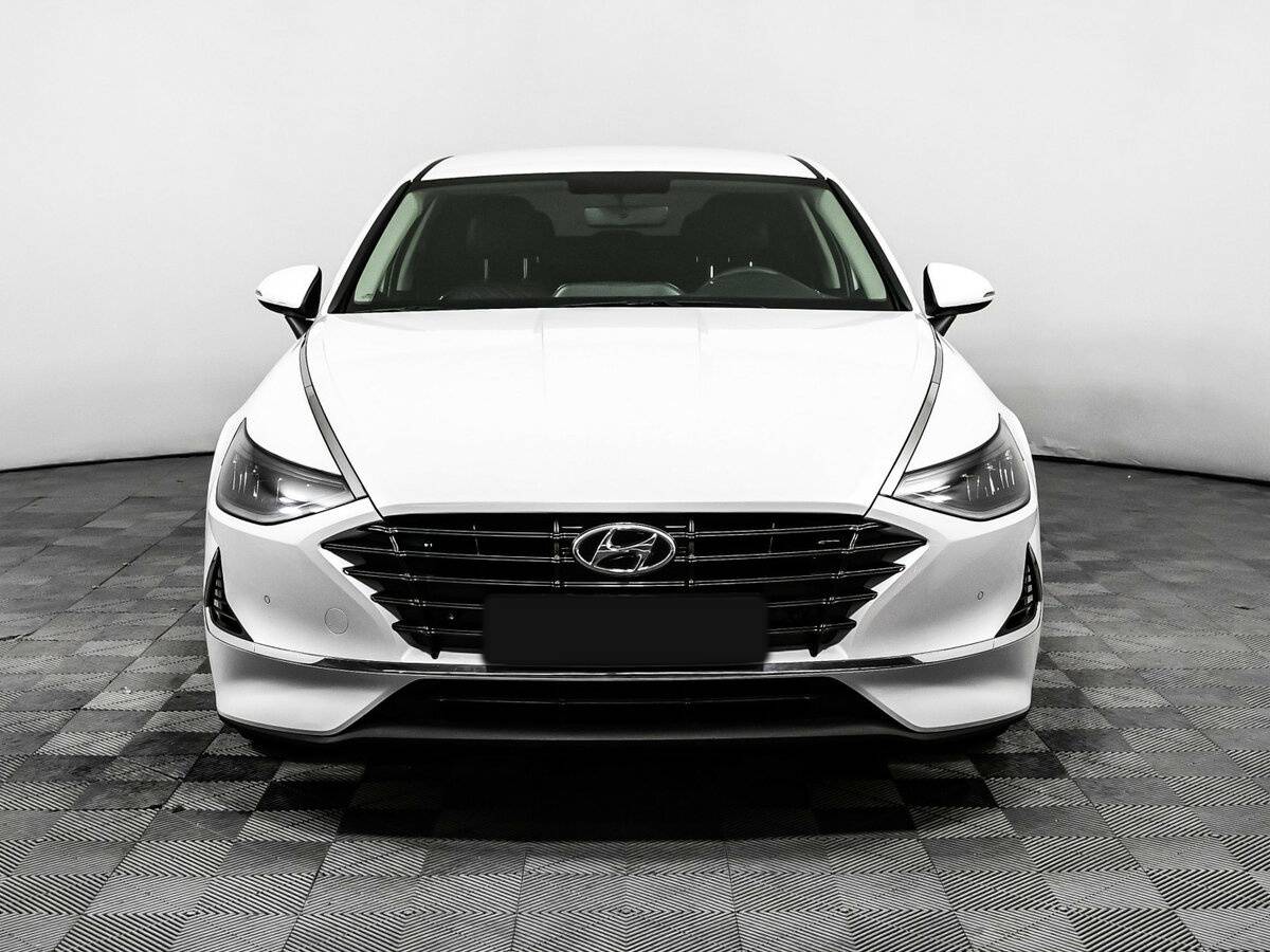Hyundai Sonata 2020 года с пробегом. Фото: #1