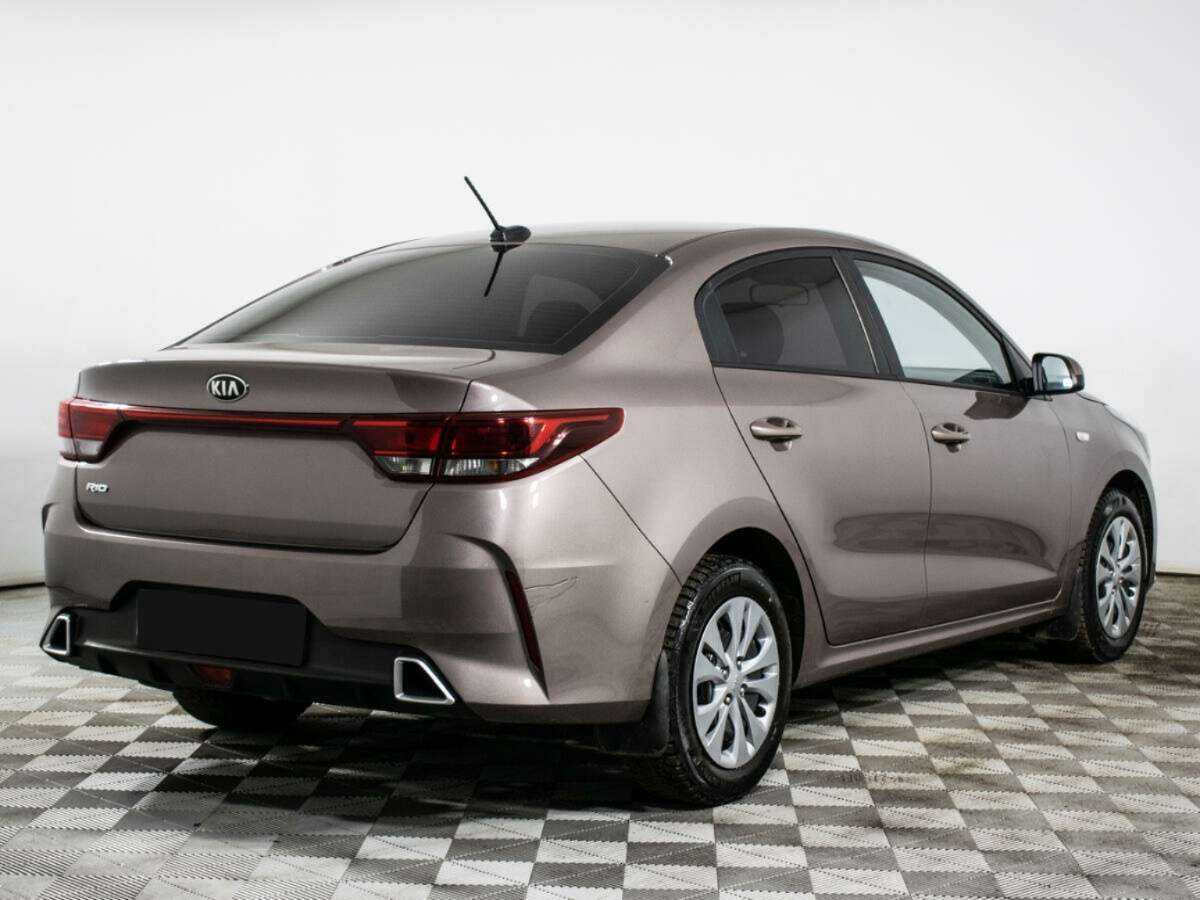 Kia Rio 2021 года с пробегом. Фото: #4