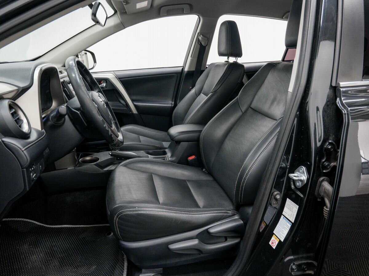 Toyota RAV4 2014 года с пробегом. Фото: #13