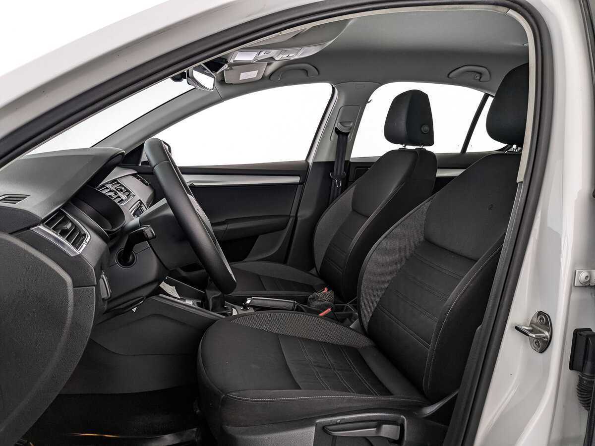 Skoda Octavia 2017 года с пробегом. Фото: #14