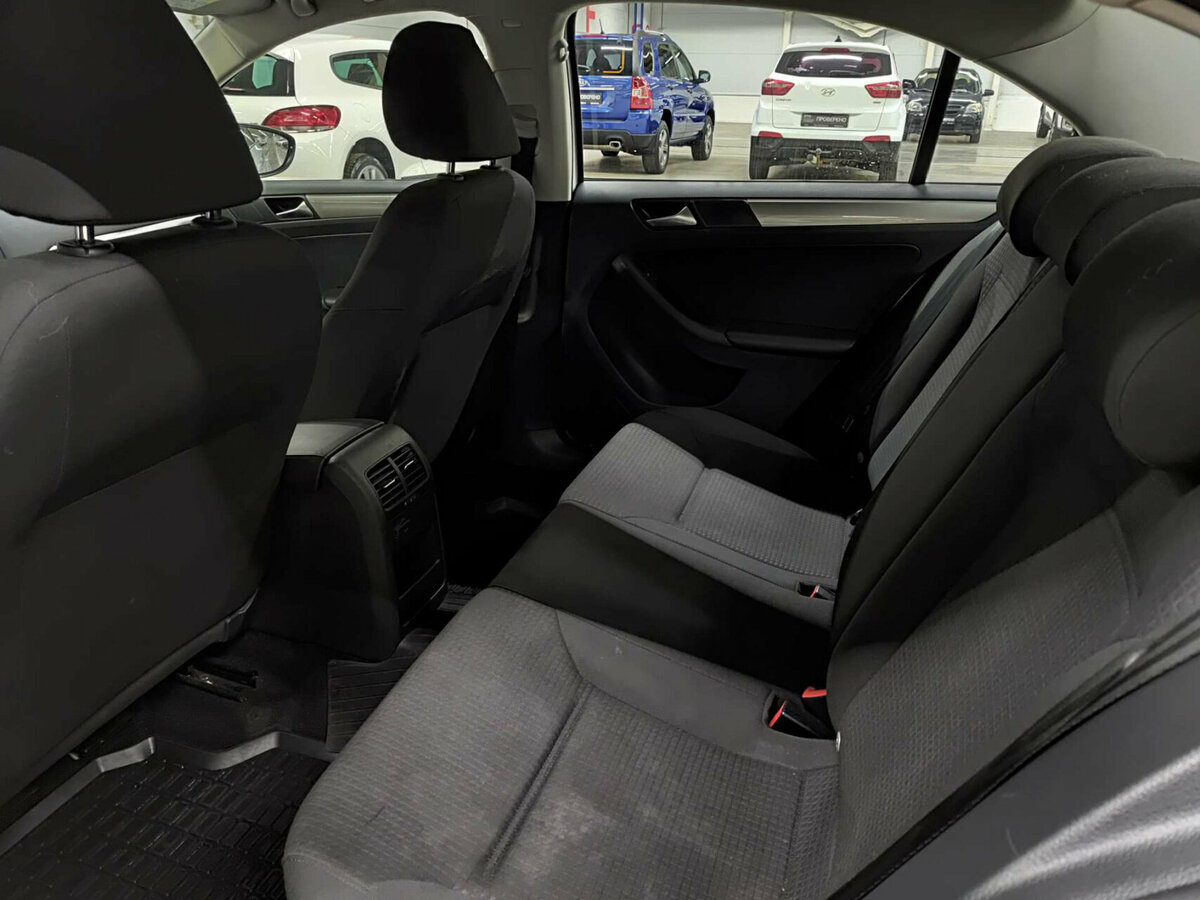 Volkswagen Jetta 2016 года с пробегом. Фото: #11