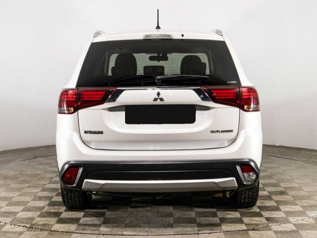 Mitsubishi Outlander 2016 года с пробегом. Фото: #5