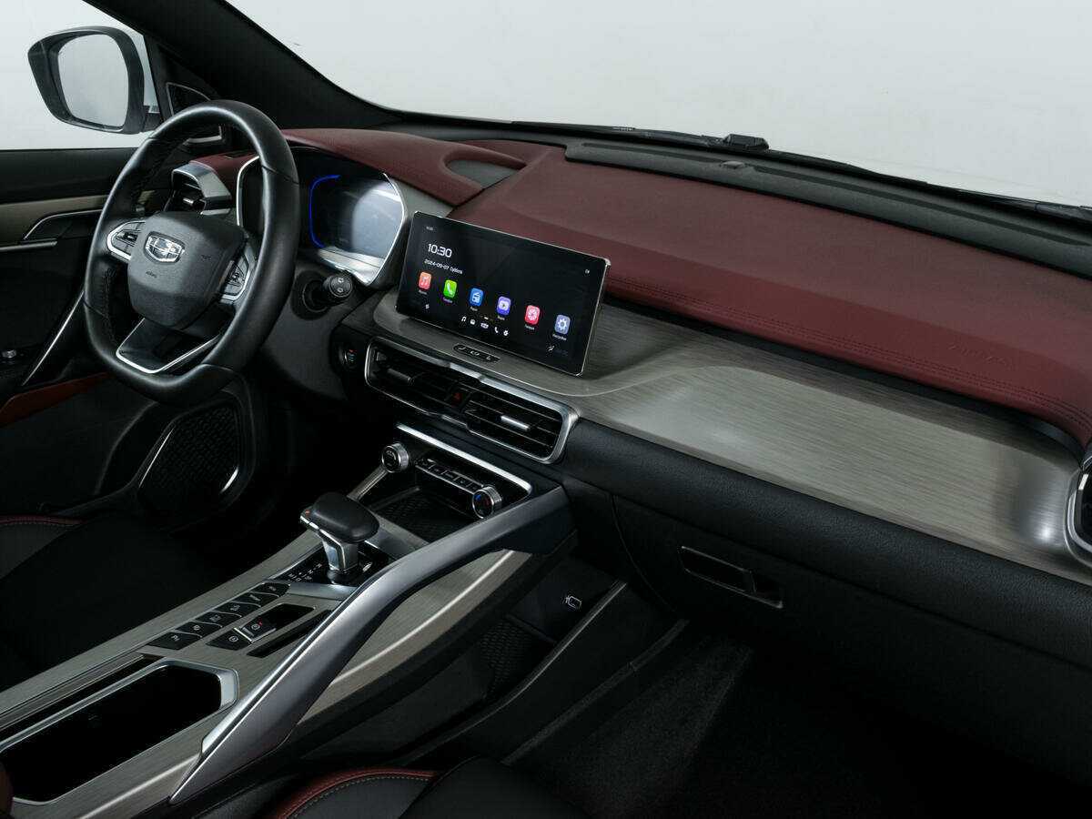 Geely Coolray 2023 года с пробегом. Фото: #8