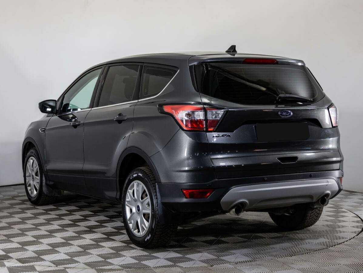 Ford Kuga 2018 года с пробегом. Фото: #5