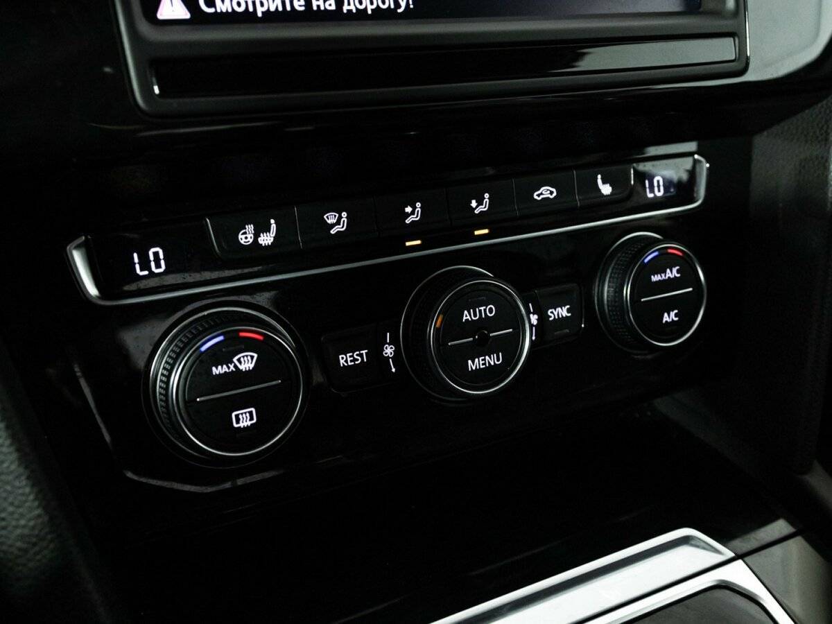 Volkswagen Passat 2016 года с пробегом. Фото: #14