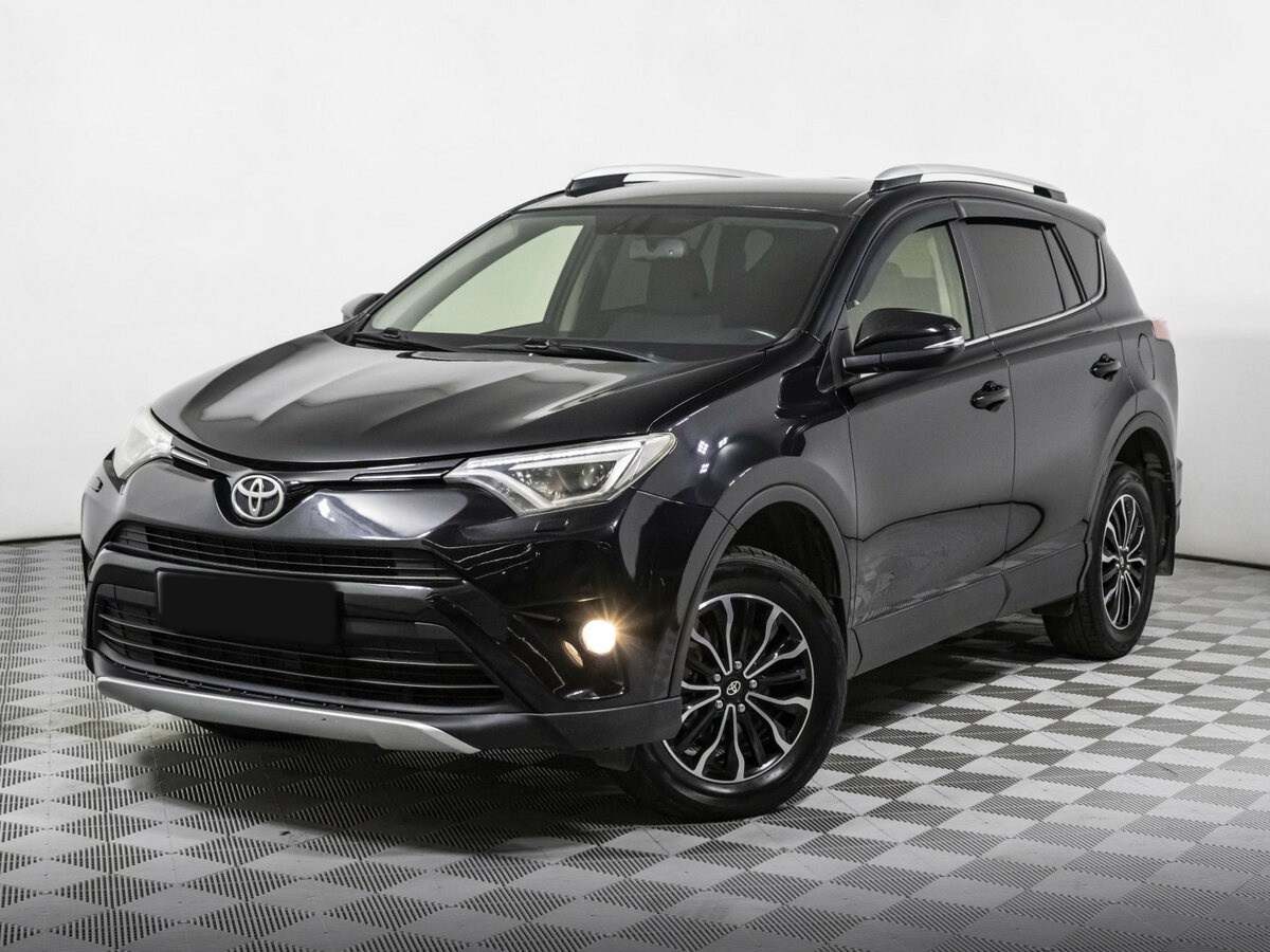 Toyota RAV4 2015 года с пробегом. Посмотреть фото
