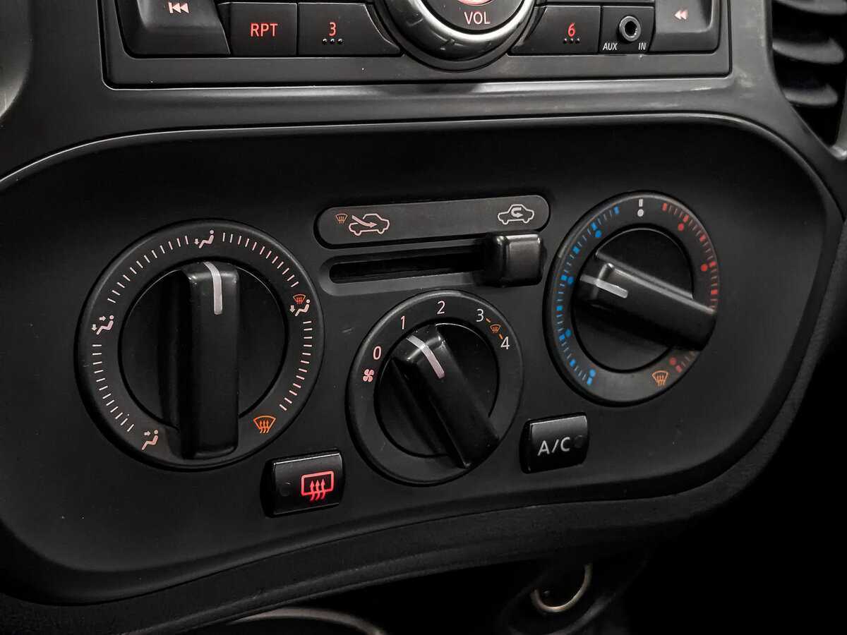 Nissan Juke 2014 года с пробегом. Фото: #20