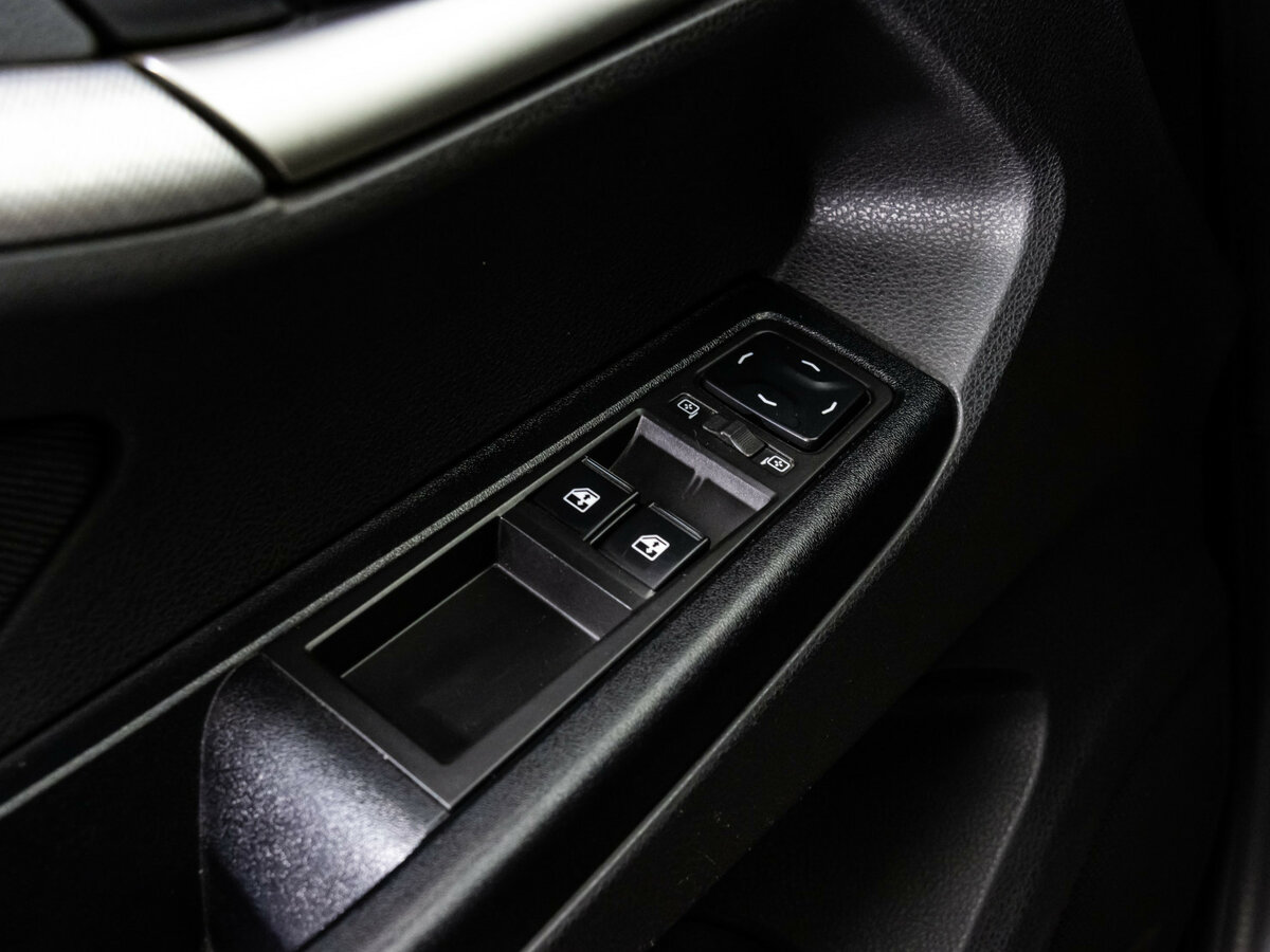 Lada (ВАЗ) Vesta 2017 года с пробегом. Фото: #11