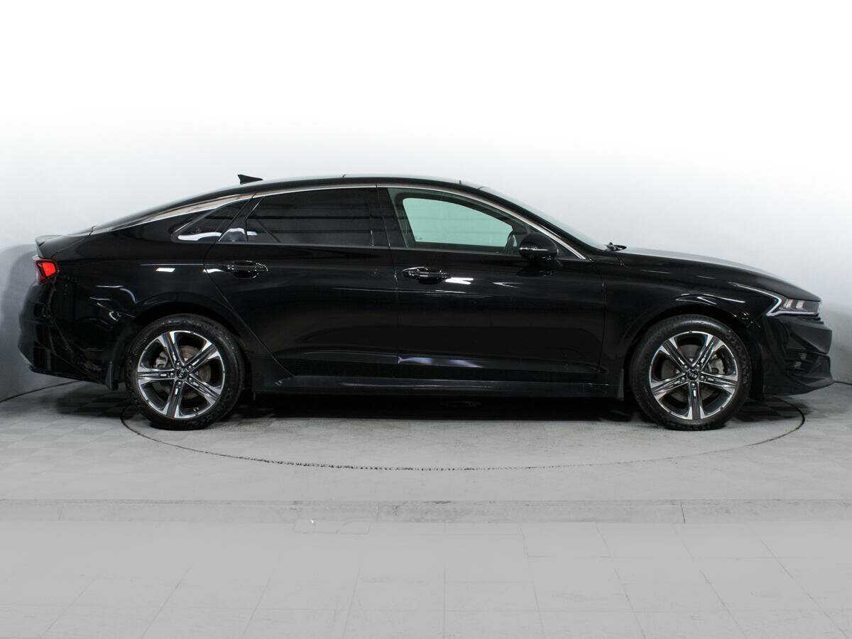 Kia K5 2020 года с пробегом. Фото: #3