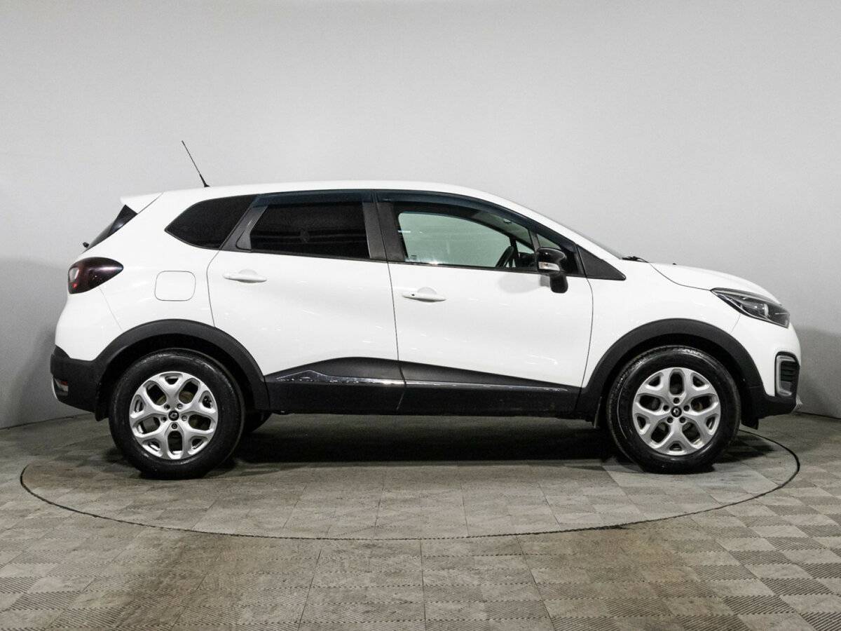 Renault Kaptur 2017 года с пробегом. Фото: #3