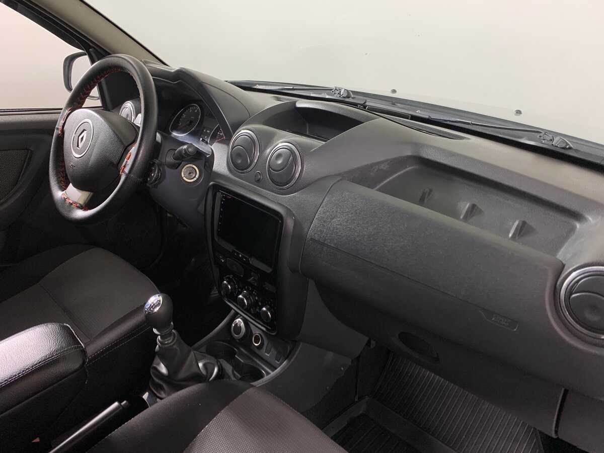Renault Duster 2012 года с пробегом. Фото: #13