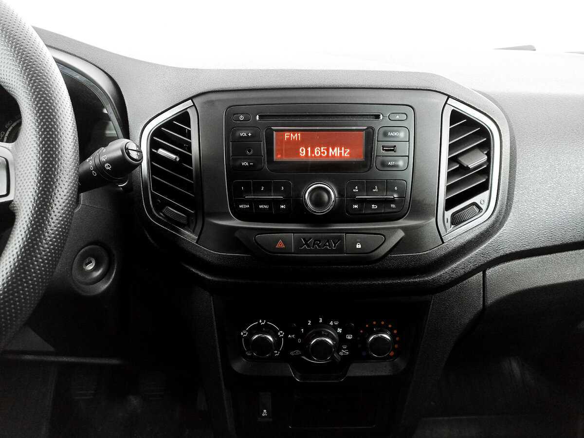 Lada (ВАЗ) XRAY 2017 года с пробегом. Фото: #14