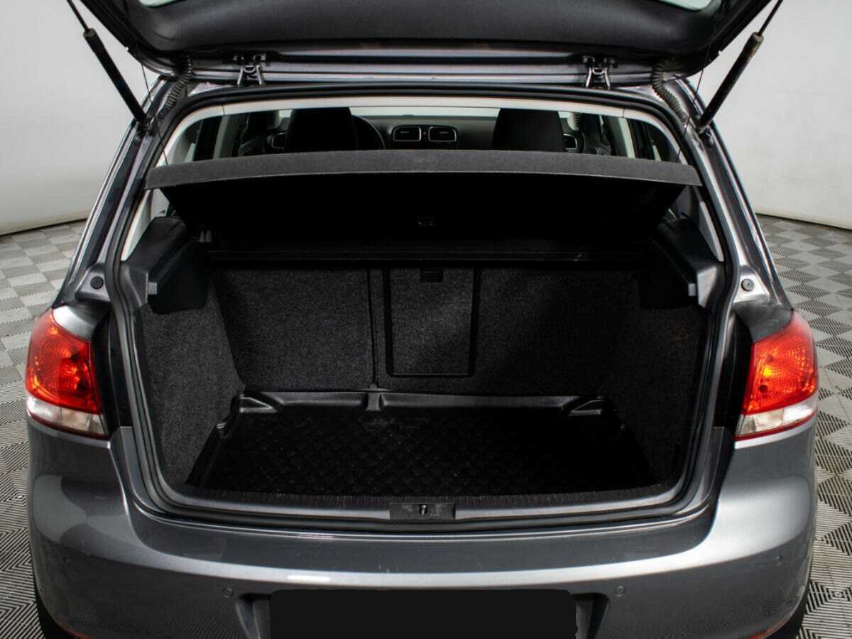 Volkswagen Golf 2012 года с пробегом. Фото: #11