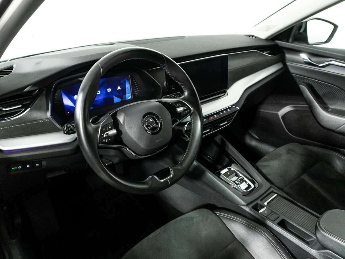 Skoda Octavia 2021 года с пробегом. Фото: #10